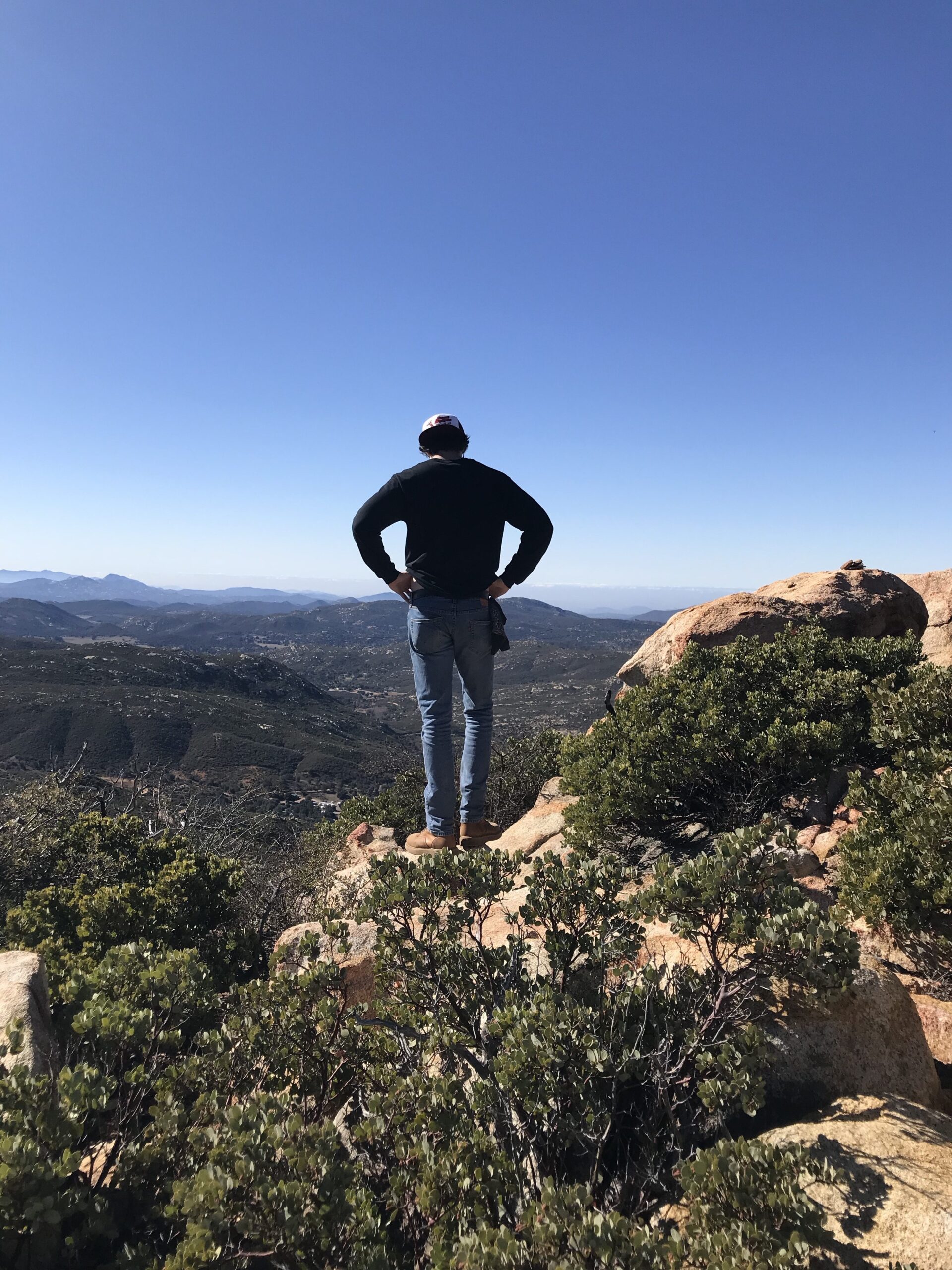 Oakzanita Peak via East Mesa Fire Road Trail: Cuyamaca Rancho State Park, East Mesa Trailhead  01/10/2019 Hiker Therapy